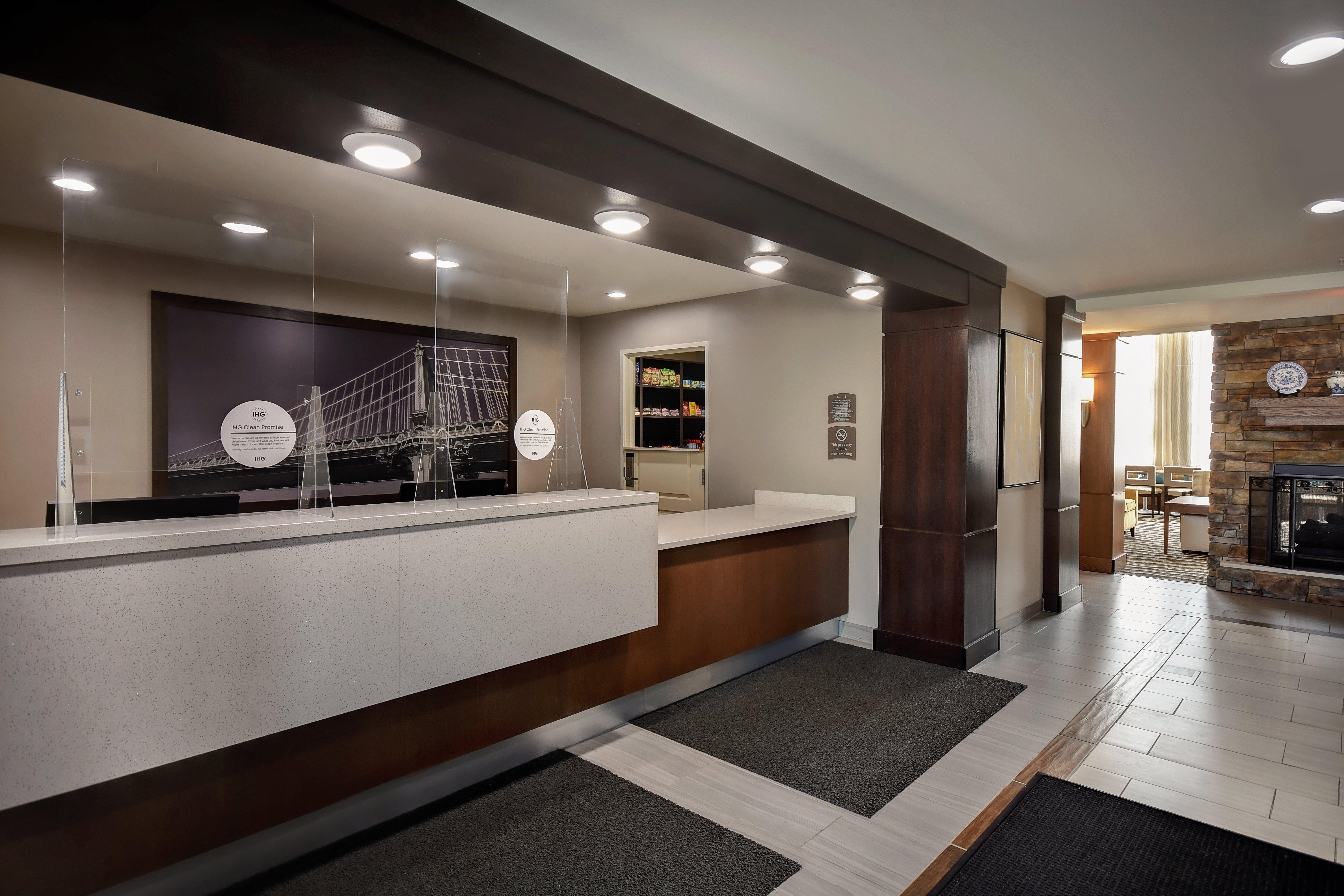 Staybridge Suites - Holland By Ihg Dış mekan fotoğraf