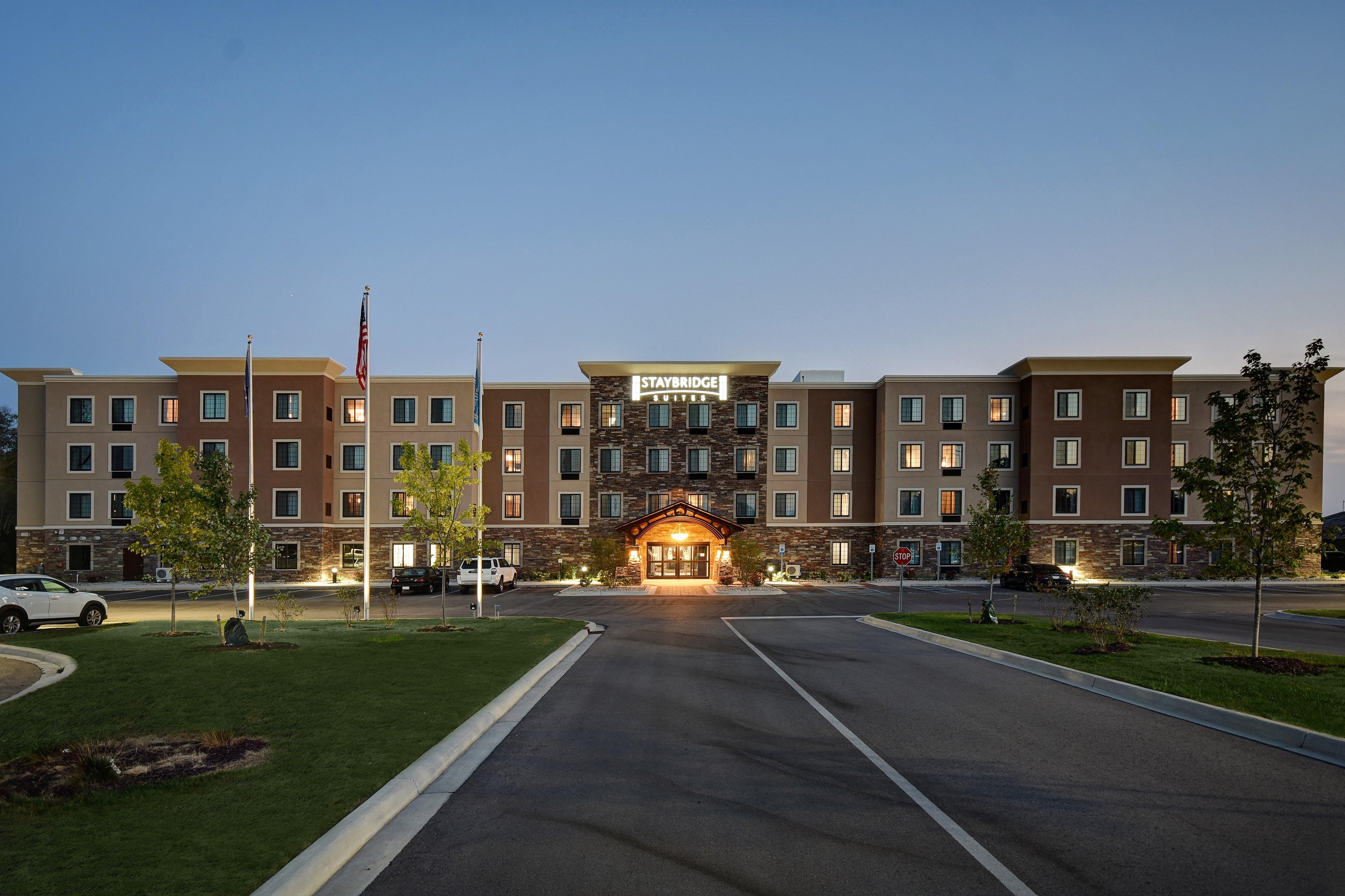 Staybridge Suites - Holland By Ihg Dış mekan fotoğraf